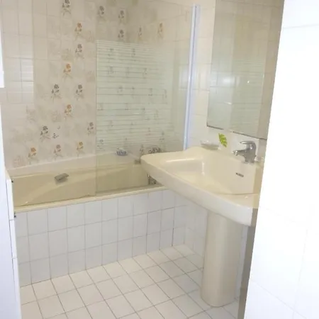 - Zone Piétonne - Garage - Clim - 2 4 à 6 Personnes - Wifi Apartamento