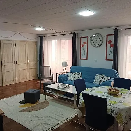 - Zone Pietonne - Clim - 2 4 A 6 Personnes - Wifi *